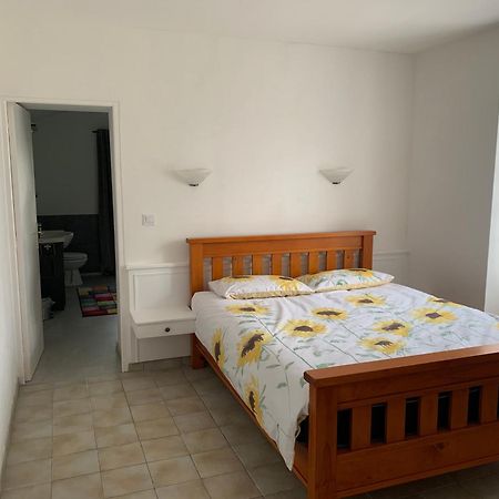 Le Bois D'Amour Gite Et Chambres Charroux  Exteriér fotografie